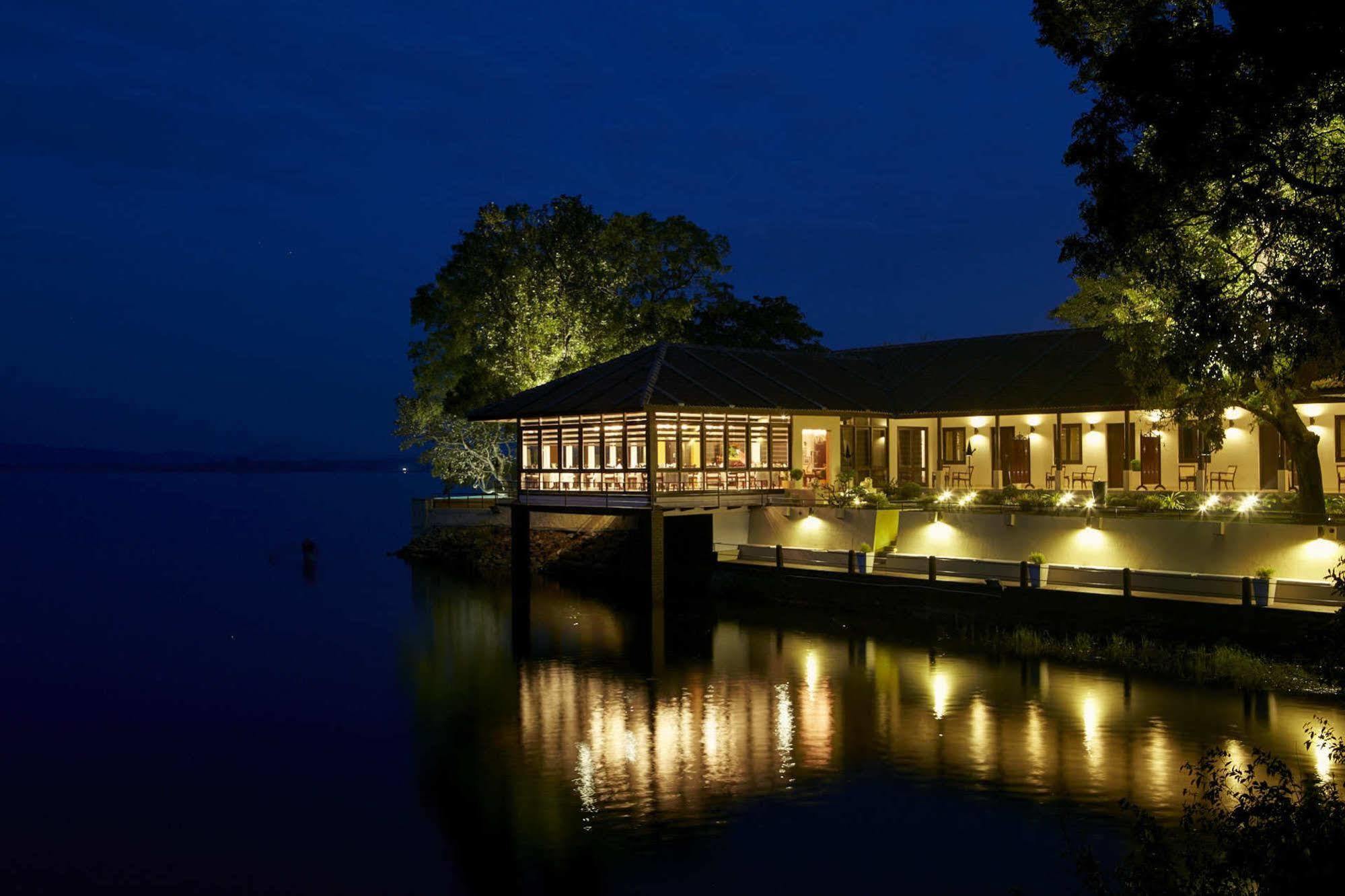 Ekho Lake House Polonnaruwa Exterior foto