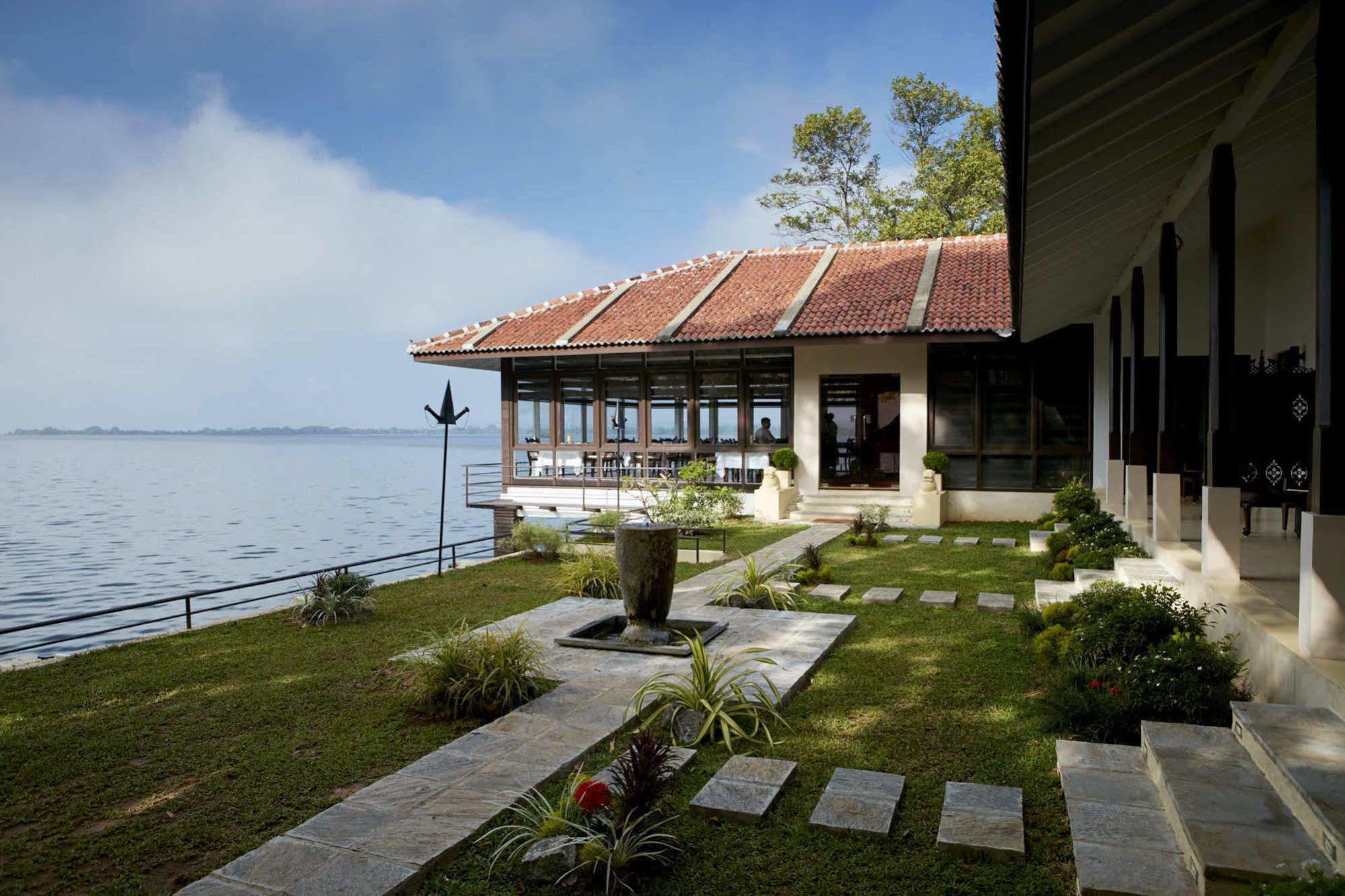 Ekho Lake House Polonnaruwa Exterior foto